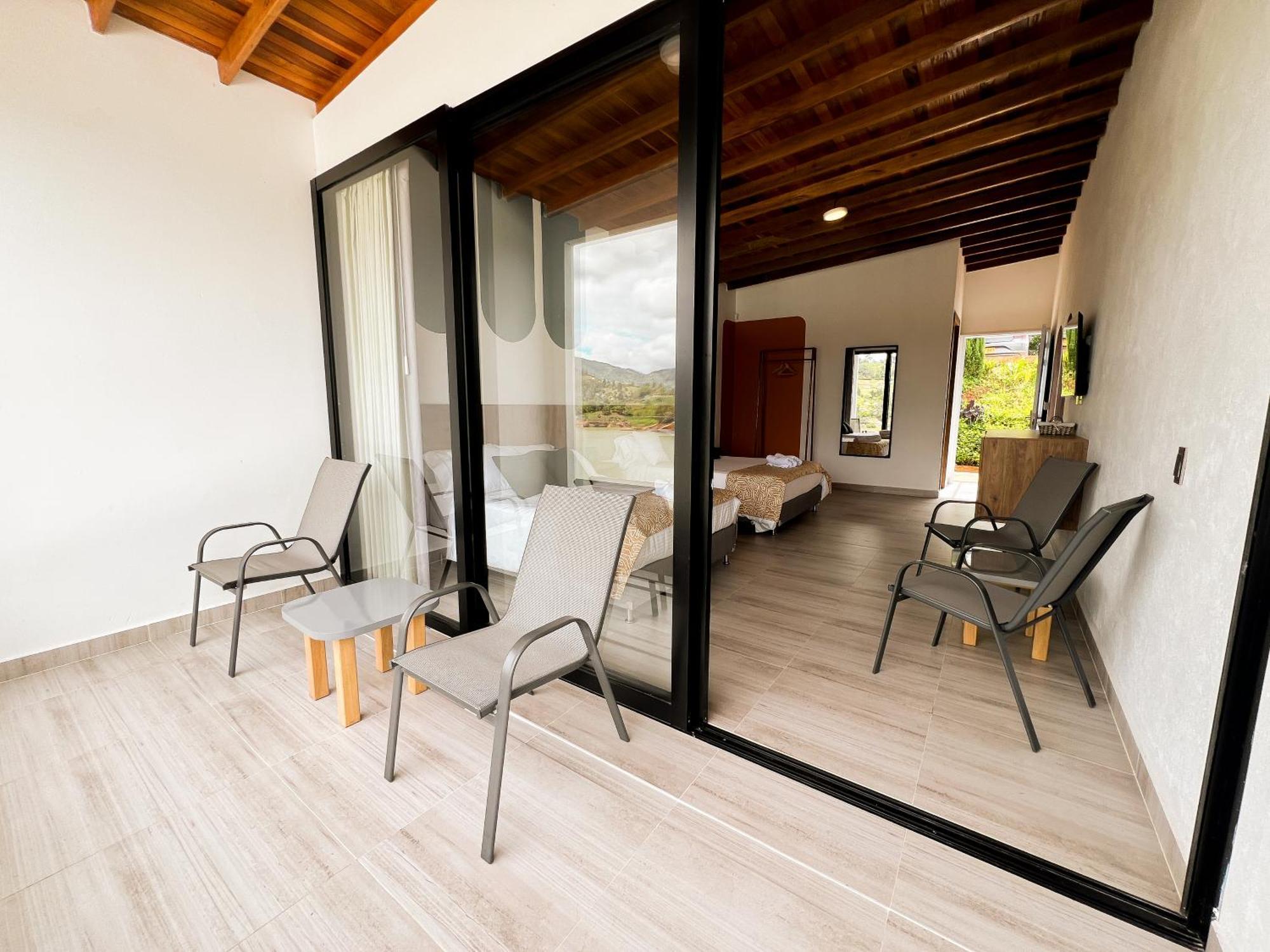 Viajero Guatape Hostel & Lake Club Стая снимка