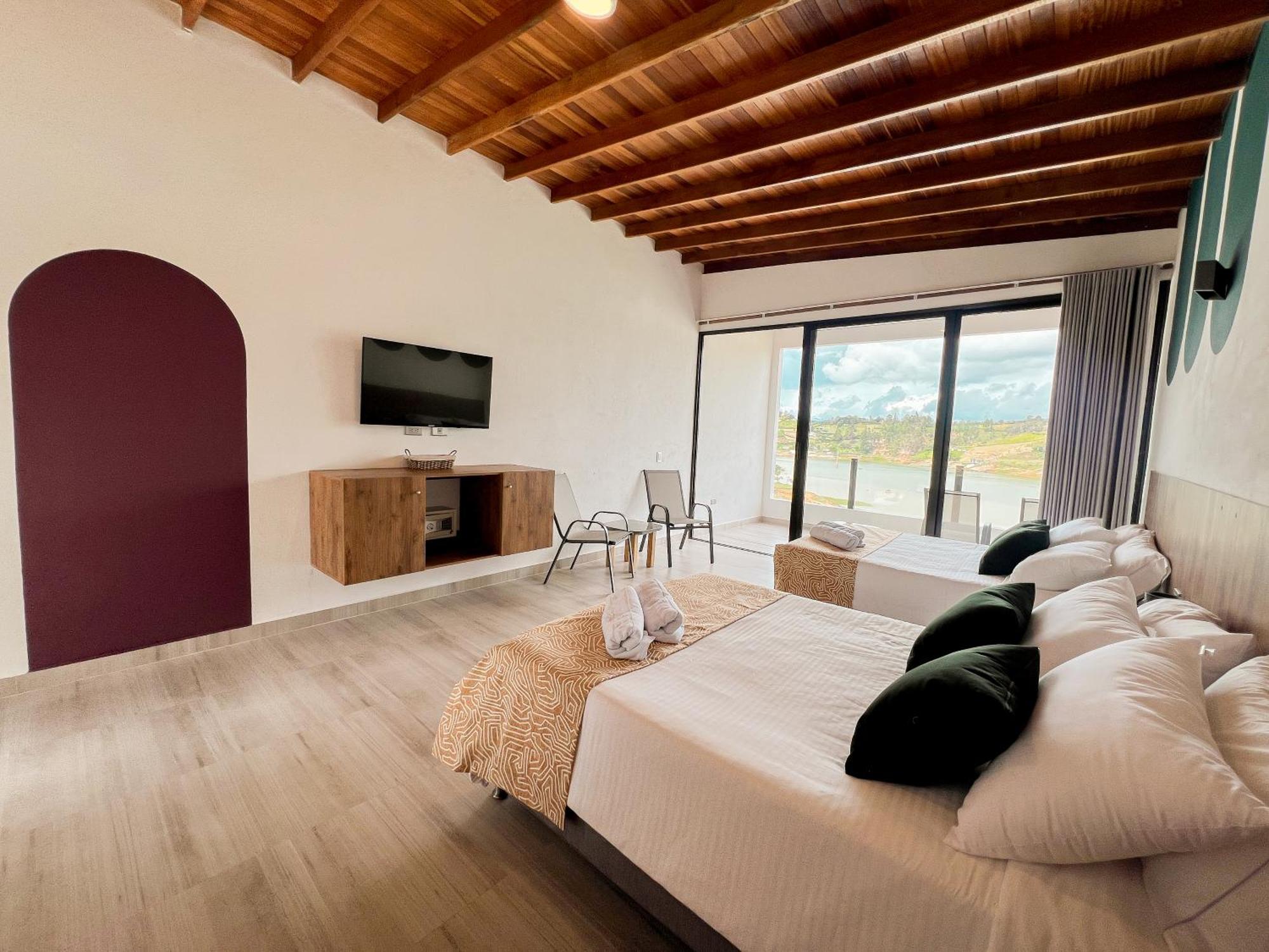 Viajero Guatape Hostel & Lake Club Стая снимка
