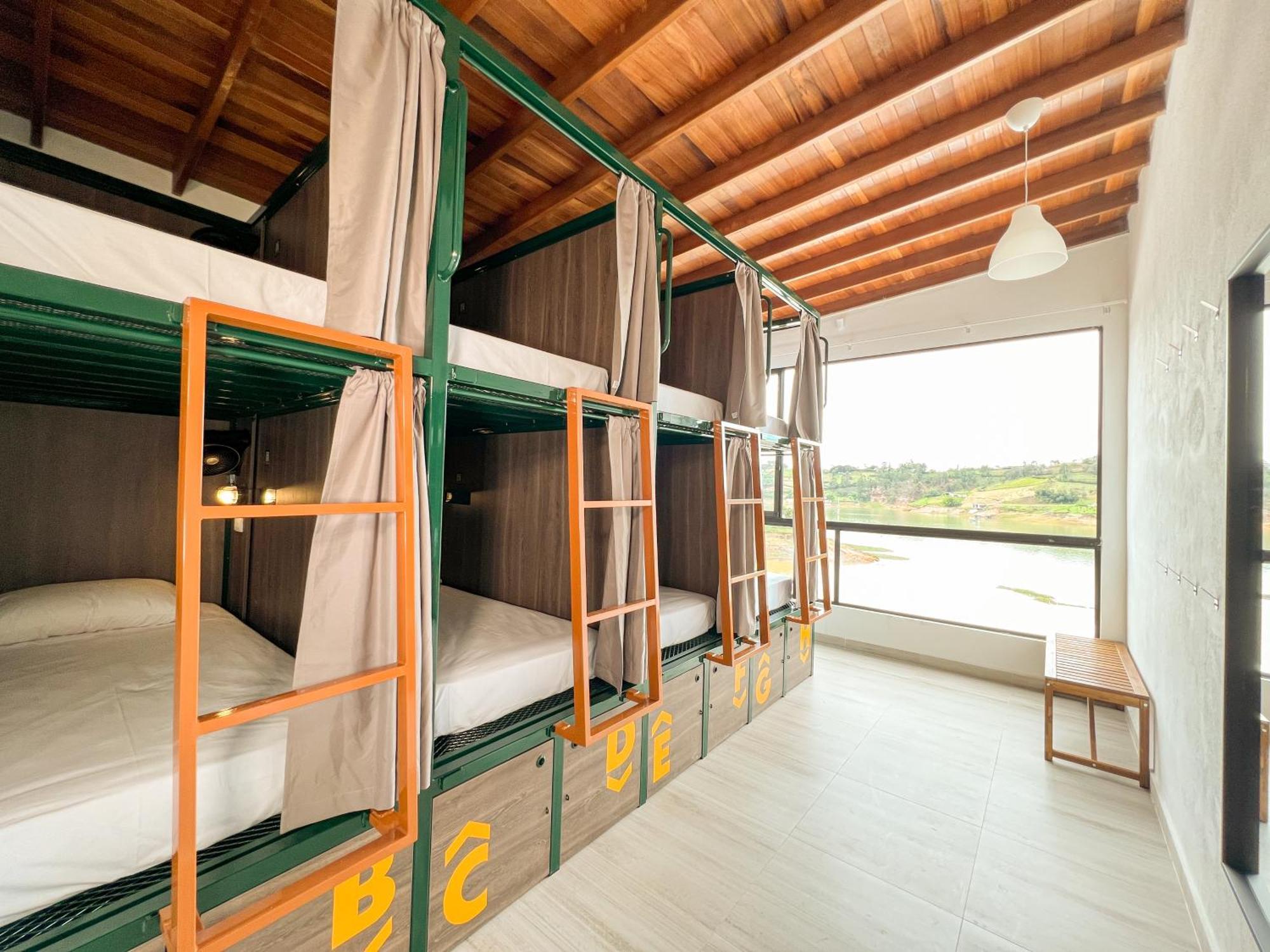 Viajero Guatape Hostel & Lake Club Стая снимка