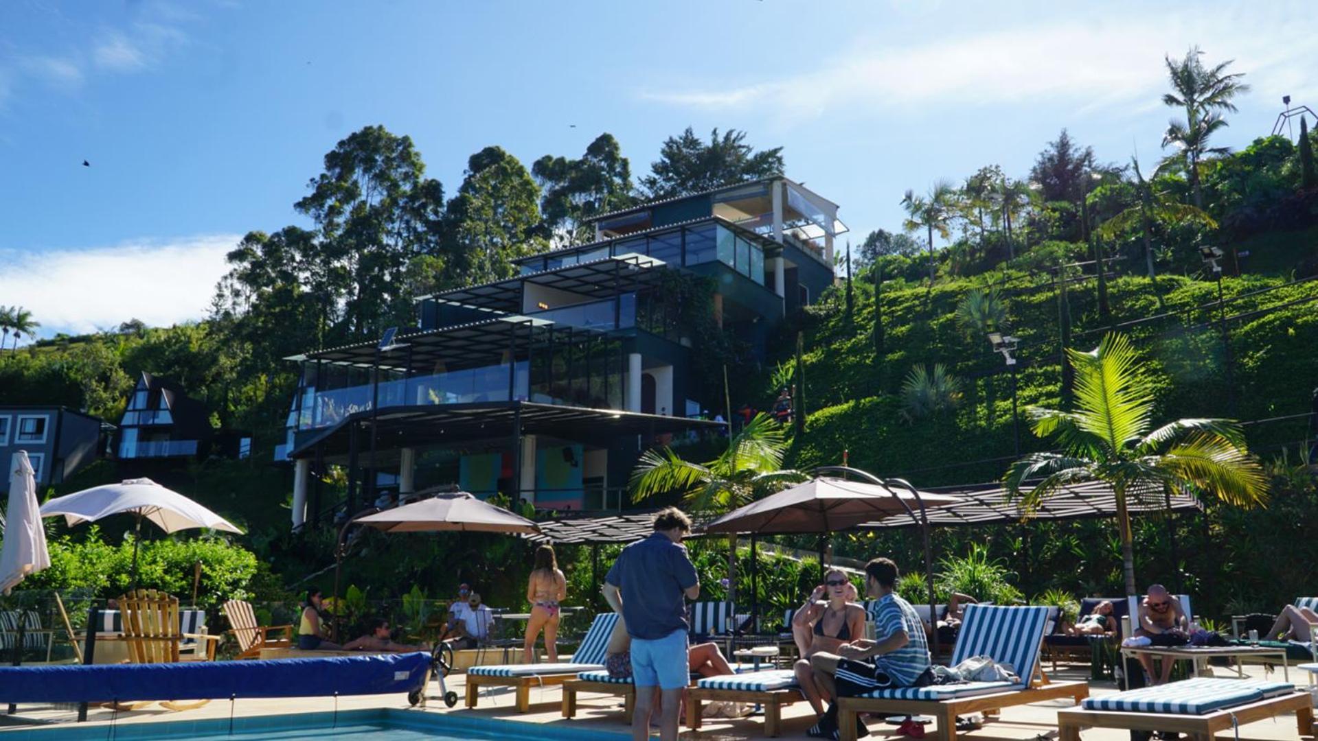 Viajero Guatape Hostel & Lake Club Екстериор снимка
